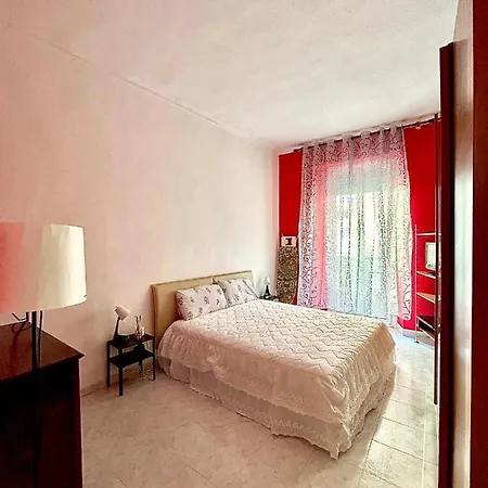 Daire Bella House, A 200 Metri Dalla Metropolitana *