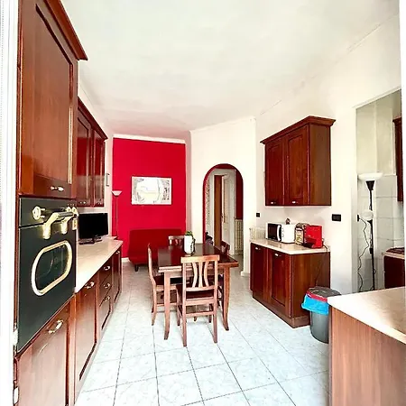 Bella House, A 200 Metri Dalla Metropolitana Daire *